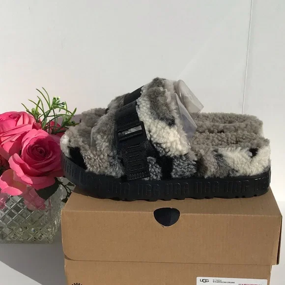 UGG Fluffita Cali Collage - Picture 4 of 9